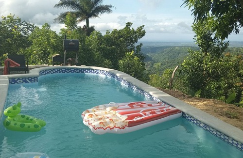 Moca House | Delightful country bungalow in Cordillera Septentrional Espaillat Moca