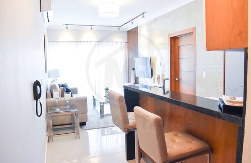 La Julia Apartment | Deluxe 1Bed Apt. City & Sea View WiFi, Pool & Gym