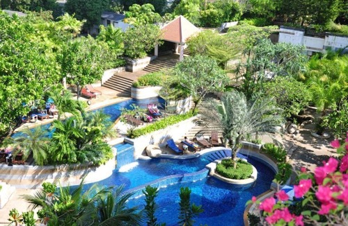 Patong Hotel | Deluxe Room #13, partial SEAVIEW @ Patong