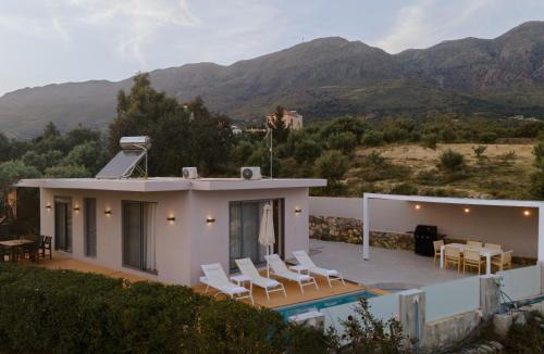 Lefkogeia House | Dener Villa