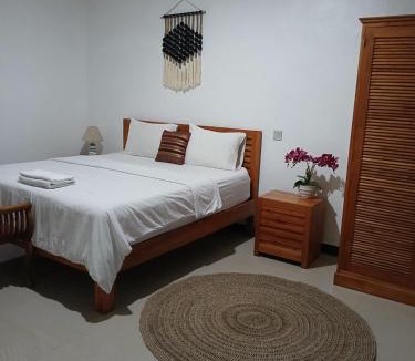 Central Seminyak House | Dewiana house