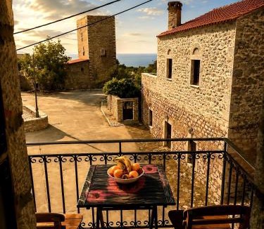 Omales House | Diaks Tower Sunset Sea View Mani
