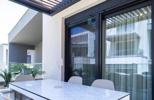 Nea Iraklitsa House | Diamond Deluxe C3