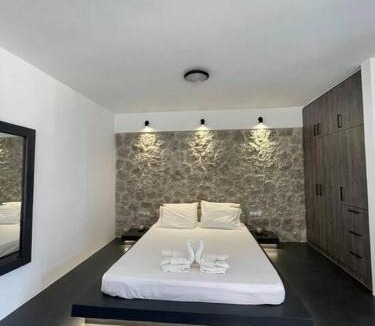 Ermionida Apartment | Dimarakis Collection - Rock N Sun Apartment - Ermioni