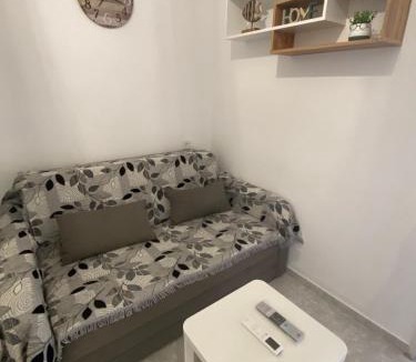 Nea Iraklia Apartment | Dimelso View