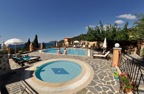 Agios Gordios Resort | Dina's Paradise