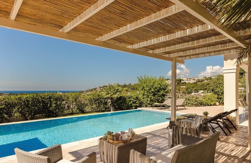 Kaligata Villa | Dina - Three Bedroom Villa, Sleeps 6