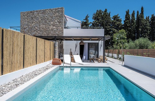 Psalidi Villa | Discover Serenity in our Villas