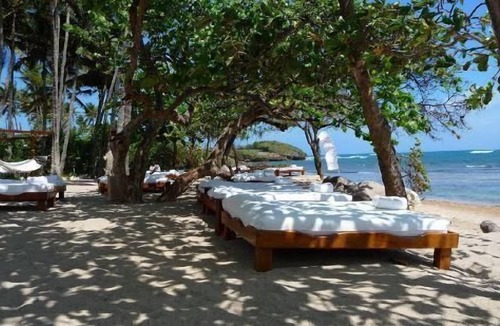 Los Maestros Apartment | Dive Into Travel At This Beautiful Beach Resort