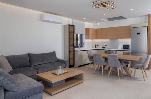 Anissaras Villa | Divel Luxury Villas - Villa Ervin with Heated Pool, by Estia