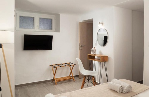 Paleopolis Apartment | DK Square 3