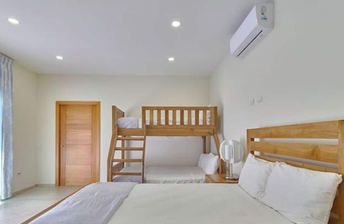 Juan Dolio - El Pueblo Villa | Tropical Villa Pool Golf Course View Juan Dolio 11 Pax