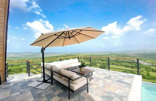 Juan Dolio House | Green Villa In The Mountains close to Santo Domingo