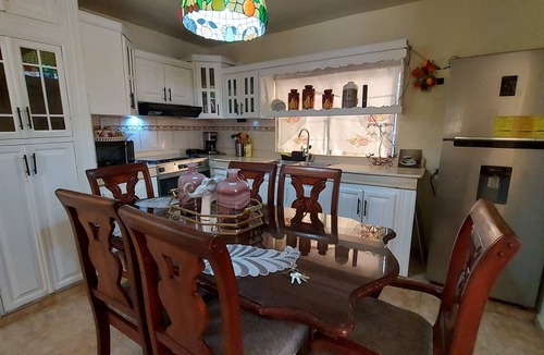 Los Frailes Villa | Amazing Villa With Pool Just 20 Minutes From The Airport!