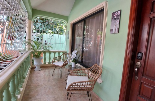 Los Frailes Villa | Amazing Villa With Pool Just 20 Minutes From The Airport!
