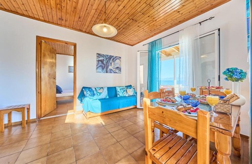 Katsimatika Apartment | Dolphin villa 2