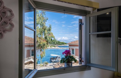 Gaios Apartment | Dora I Studio - Studio Apartment, Sleeps 3