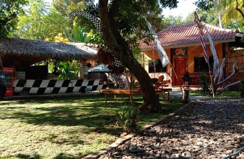 Kalibukbuk Hostel | Dormitory Sedap Malam