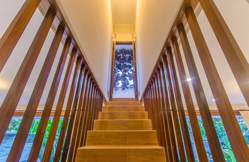 Petulu Villa | Double Story Villa with Kitchen ★ Private Pool ★ Fast Wifi ★