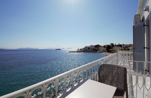 Spetses Apartment | Double with a sea view - Aurora Spetses
