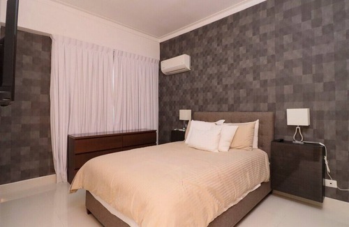 Sarasota Condo | Downtown Apartment - Pool/Gym - @Santo Domingo