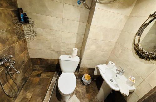 Serres Hotel | Downtown Comfy Studios D