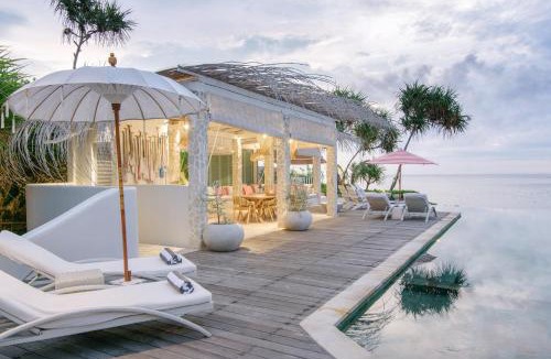 Mushroom Bay Villa | Driftwood Villas Lembongan