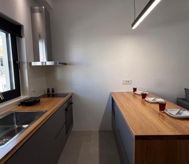 Ermoupoli Apartment | Drop out