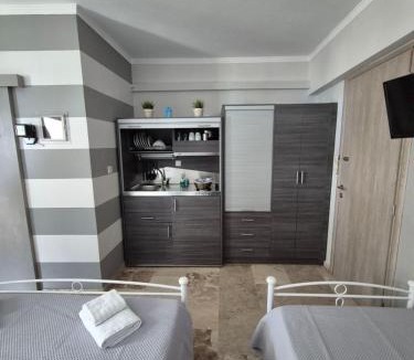 Poros Apartment | Drossinos Studios