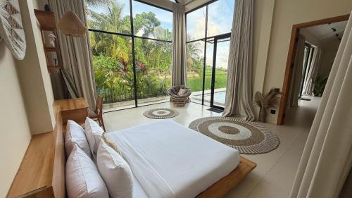 Pejeng Villa | Dzen Sari Villa Ubud - Rice Field View, Private pool and Stone Bath