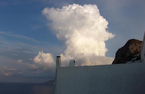 Skyros Town House | Eastern Wind Home