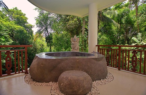 Melayang Hotel | EC House Ubud
