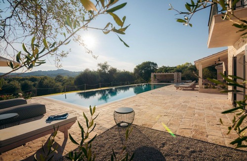 Roda Villa | Eclectic and Secluded Estate, Villa Aegis