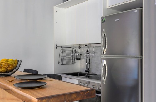 Glyfada Apartment | Eclipse Riviera Cinema