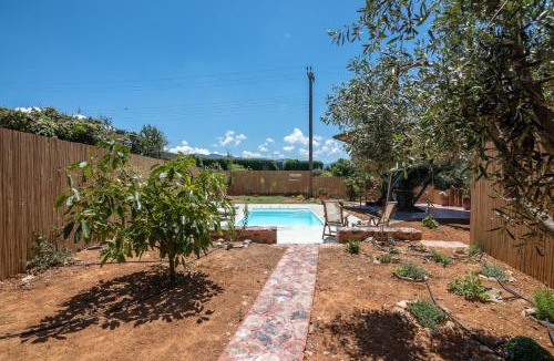 Sirili Apartment | Eco Olive Treehouse