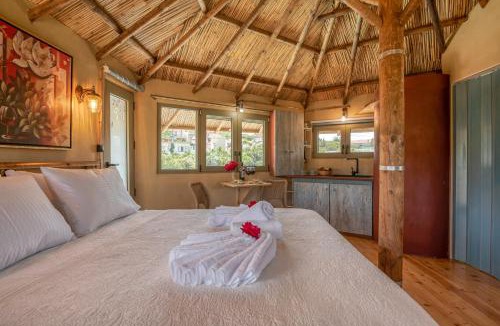 Sirili Apartment | Eco Olive Treehouse