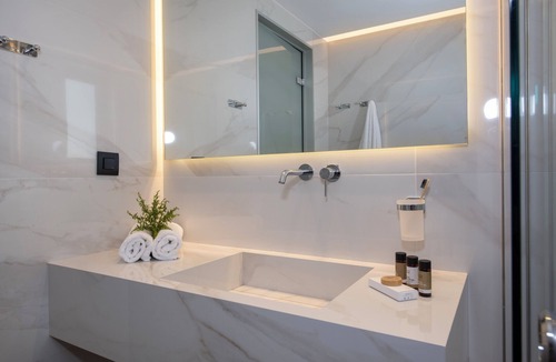 Nea Chora Hotel | EdgeWater Beach Hotel