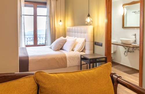Arachova Hotel | Ef Zin Studios & Suites