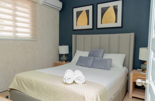 Laguna Salada Hotel | El Paso Hotel