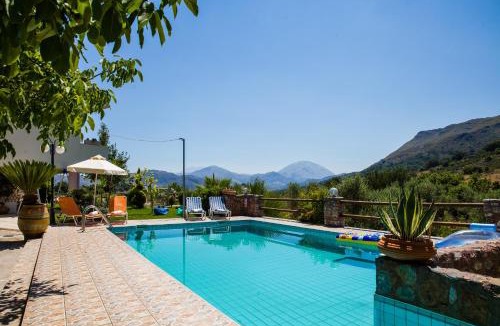 Agkouseliana Villa | Eleana