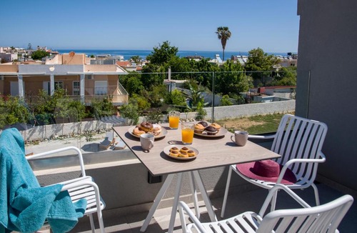 Kato Galatas Apartment | Eleanthi Modern Living