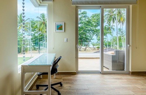 Portillo House | Elegant 6BR Coastal Escape | Steps to B