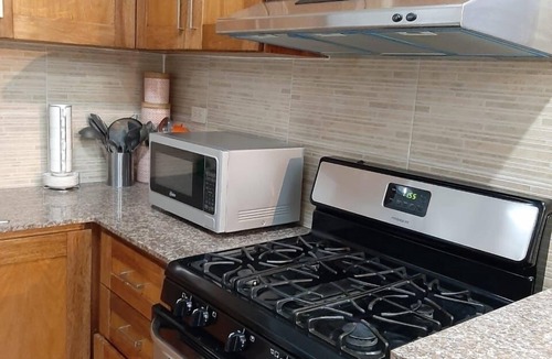 Santo Domingo Oeste Apartment | Elegant and secure in Altos de Alameda, Santo Domingo Oeste, A/C, Netflix, wifi.