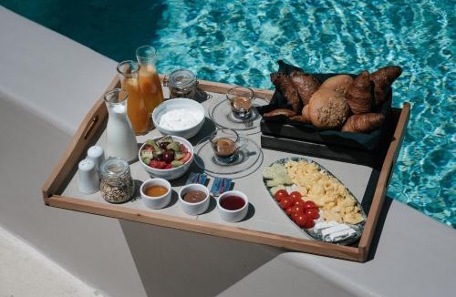 Pyrgos Hotel | Elements Cozy Suites Pyrgos