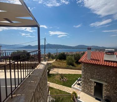 Aktio-Vonitsa Apartment | Elements Villas