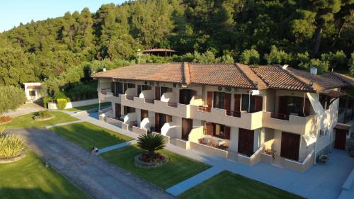 Vourvourou Apartment | Elena Apartments & Studios