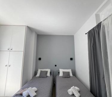 Panormos Apartment | Elena Studios