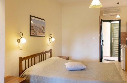 Vourvourou Apartment | Elenas Beach Studios