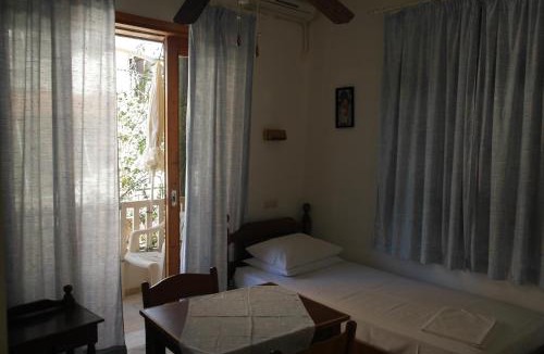 Loutra Edipsou House | Eleni's Rooms