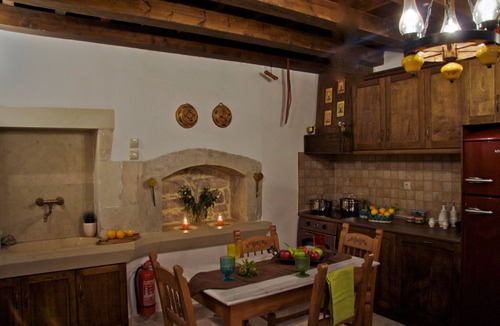 Mylopotamos Villa | Eleni’s Stately Home, Picturesque Location